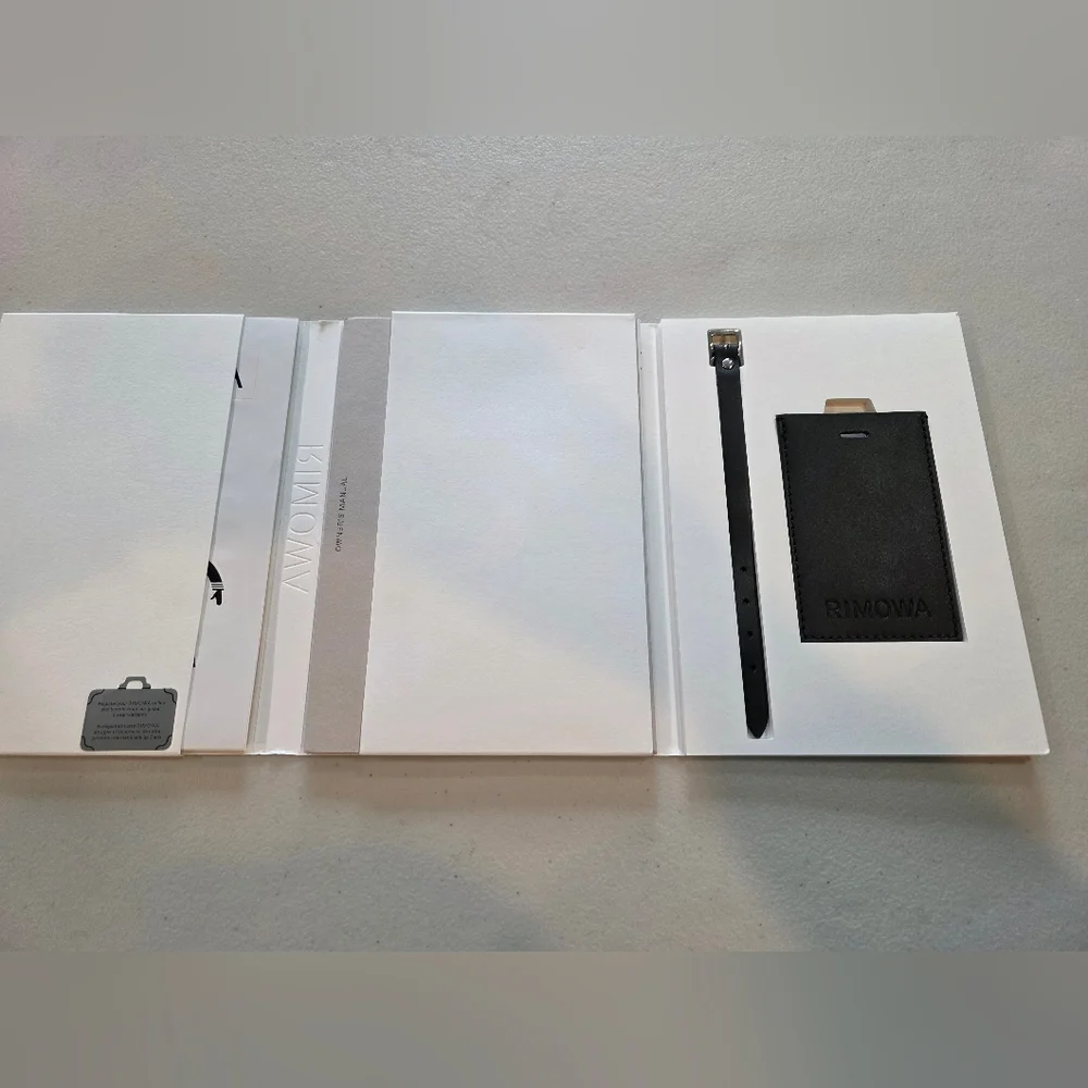 Rimowa Black Luggage Tag Set - Picture 3 of 4